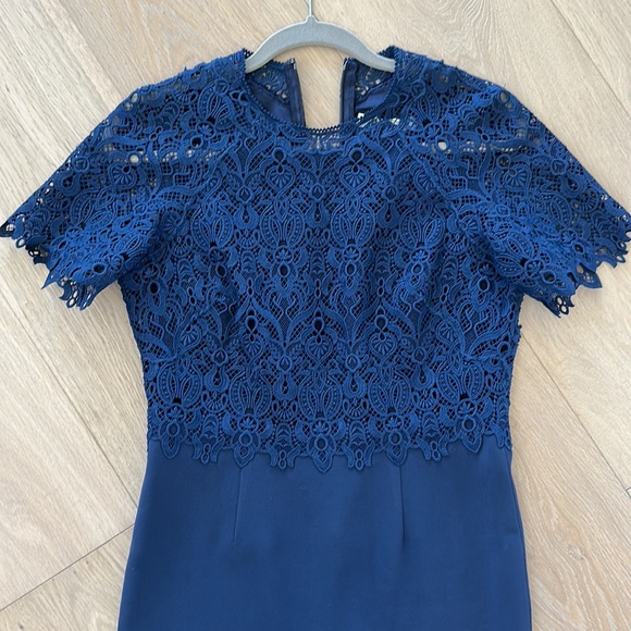 Jonathan Simkai blue dress with beautiful flare at bottom. - Picture 2 of 4